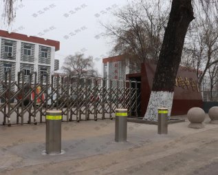 http://www.cityalley.com.cn/uploadfile/升降柱生產(chǎn)廠家